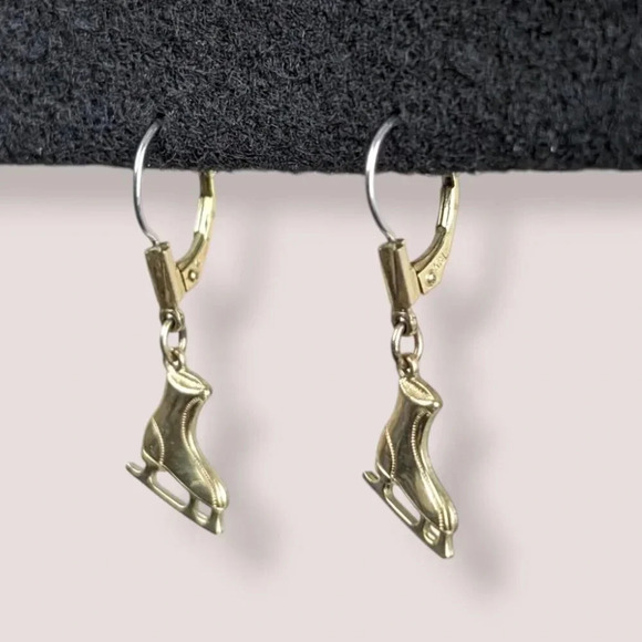 (2/$20) Vintage K&L Dangling Figure Skate Earrings - Picture 3 of 6